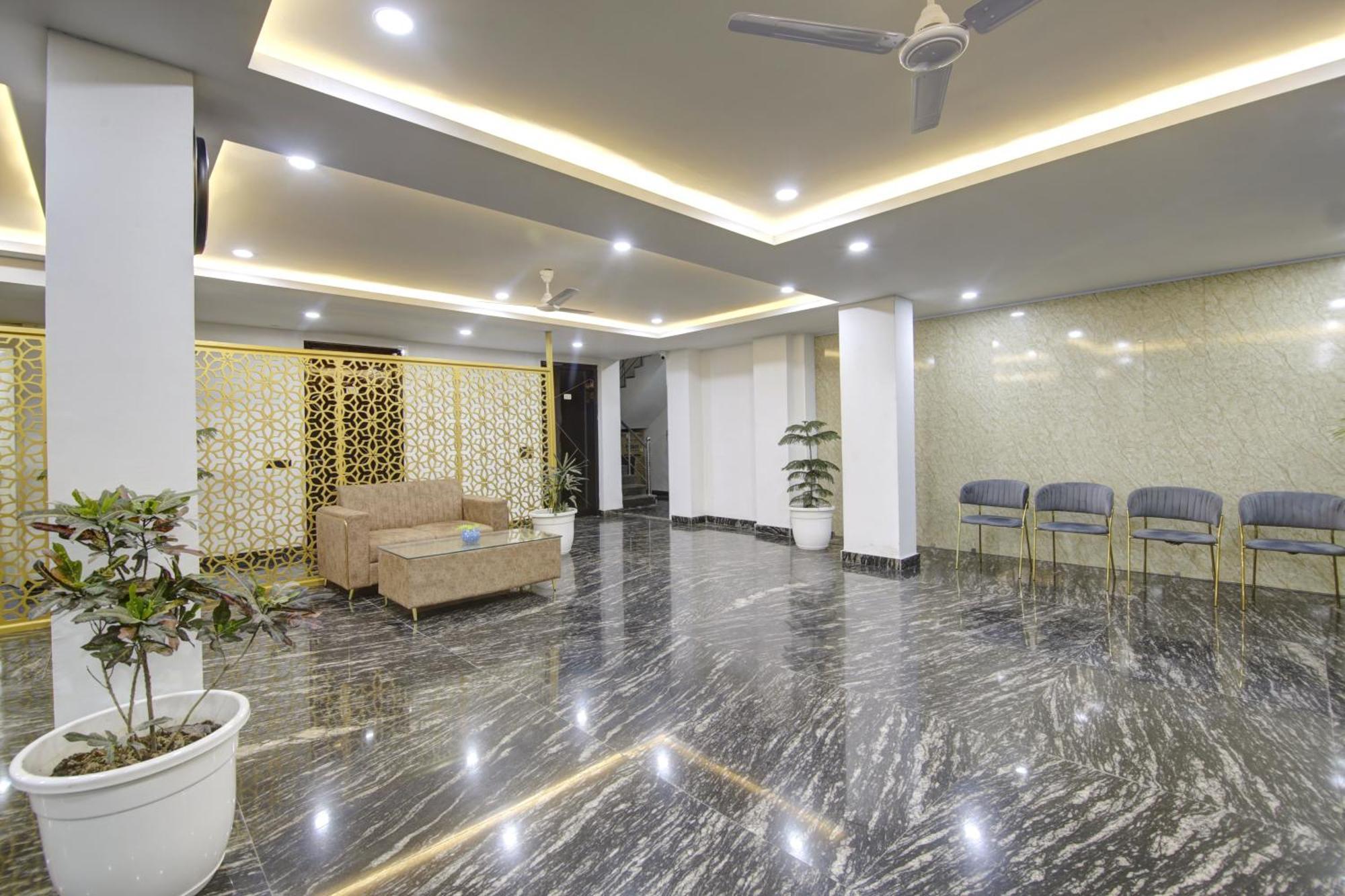 Limewood Stay - Millennium Huda City Center Gurgaon Exterior foto